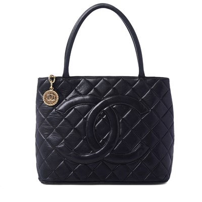 Lot 312 - Chanel, a Timeless Medallion tote.