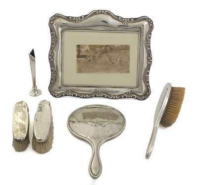Lot 293 - An Elizabeth II silver-mounted photograph...
