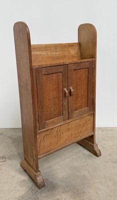Lot 763 - An Arts and Crafts/Cotswold School quarter...
