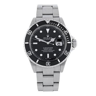 Lot 230 - Rolex, a stainless steel Oyster Perpetual Date Submariner bracelet watch