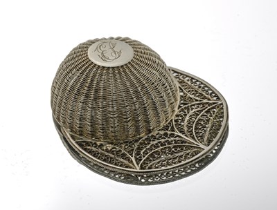 Lot 118 - A George III silver filigree novelty caddy...