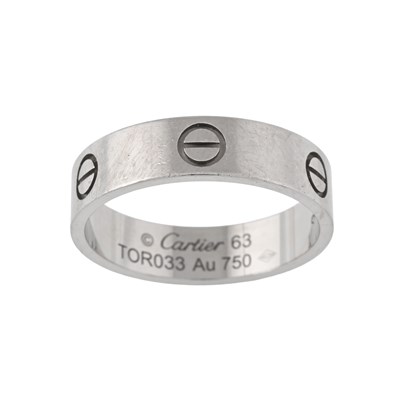 Lot 90 - Cartier, an 18ct gold Love band ring