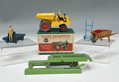 Lot 299 - A collection of five items, to include four...