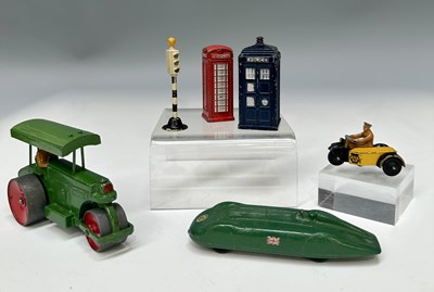 Lot 286 - A collection of five Dinky Toys: an...