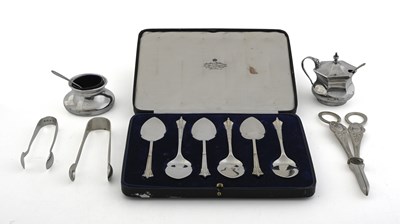 Lot 274 - A group of twentieth-century hallmarked silver,...