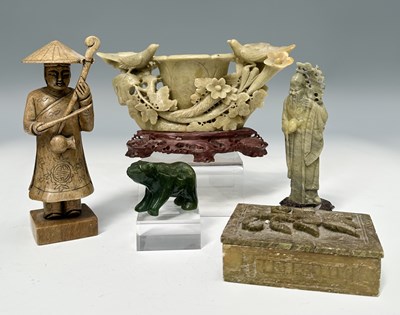 Lot 300 - A collection of carved hardstone, including: a...