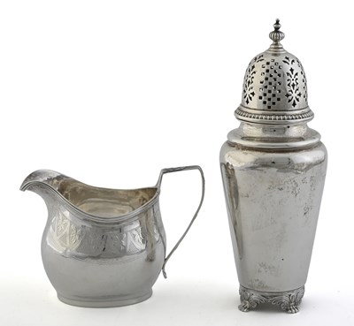Lot 210 - A George III silver milk jug, by William...