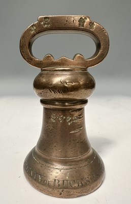 Lot 256 - A county of Bucks 7lb, 1853 brass weight h:...