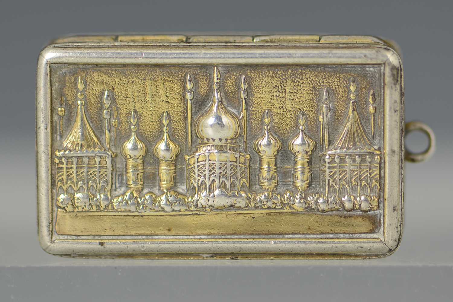 Lot 147 - A George IV silver gilt castle top vinaigrette,...