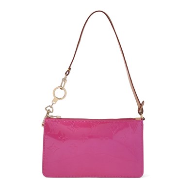 Lot 512 - Louis Vuitton, a Lexington pochette w/bolt key holder.