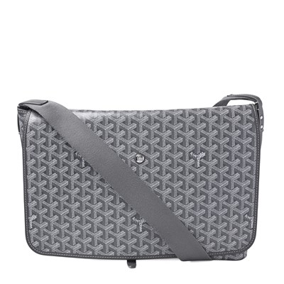 Lot 406 - Goyard, a Capetien MM messenger bag.