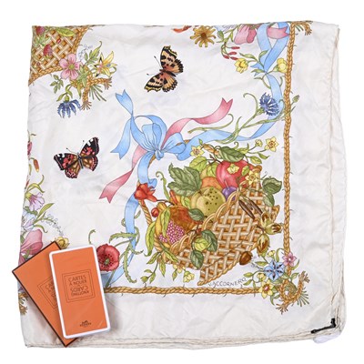 Lot 593 - Designer accessories.