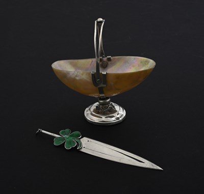 Lot 298a - A George V silver and mother of pearl pin dish,...