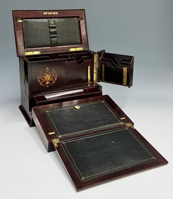 Lot 186 - A late 19th/early 20th century travelling...