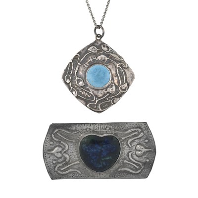 Lot 308 - Ruskin, Arts and Crafts necklace and brooch:...