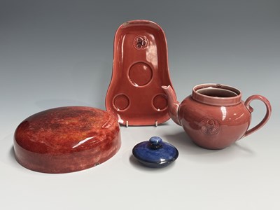 Lot 73 - A collection of Moorcroft ceramics including:...
