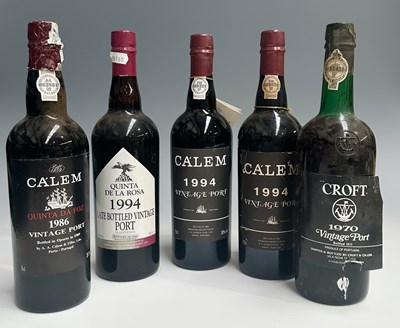 Lot 195 - Five bottles of vintage port, including:...