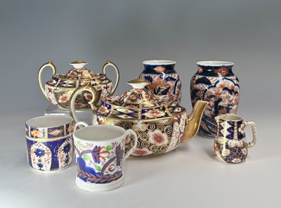 Lot 91 - A collection of Imari wares: a Royal Crown...