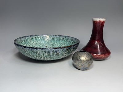 Lot 85 - A large Art Pottery stoneware bowl,...
