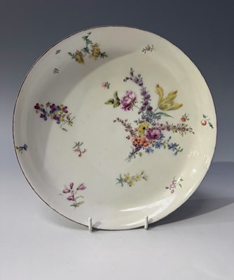 Lot 94 - A Chelsea porcelain bowl, 18th century, c.1760,...