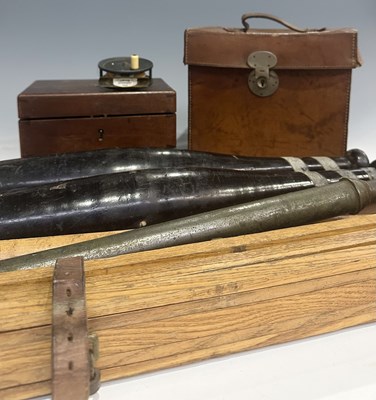 Lot 32 - A mixed collection of items to include: two...
