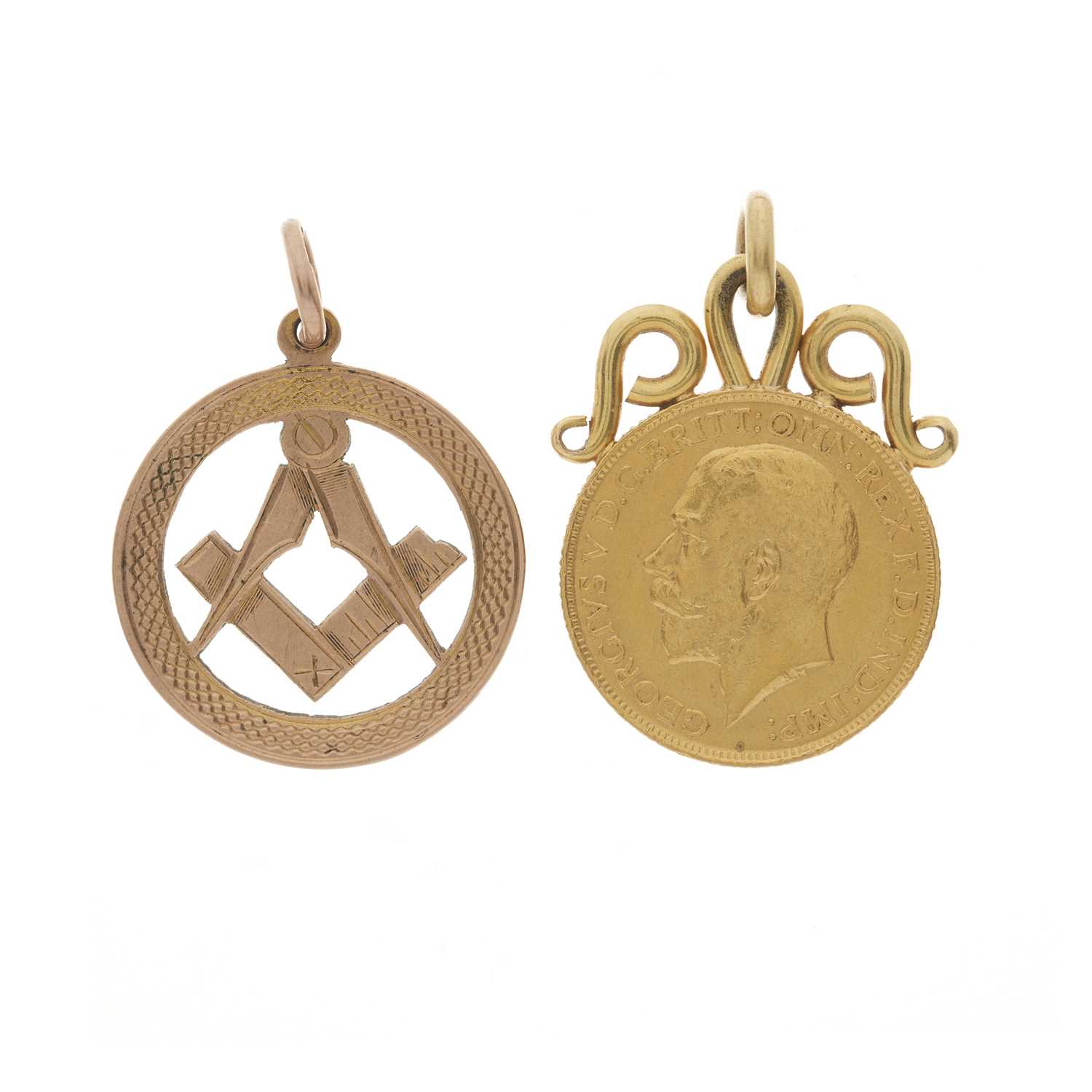 Lot 193 - George V, a 1914 gold full sovereign coin and a 9ct gold Masonic pendant
