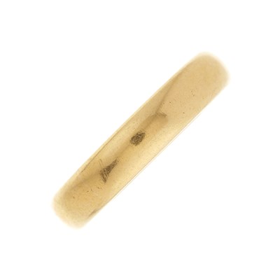 Lot 46 - An Art Deco 22ct gold wedding band ring