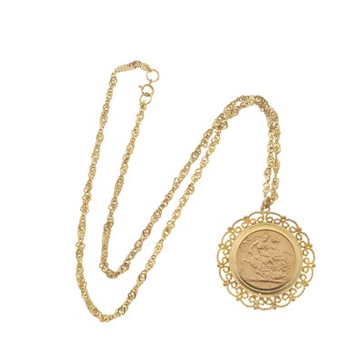 Lot 192 - Elizabeth II, a gold full sovereign coin pendant, with chain