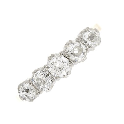Lot 8 - An early 20th century 18ct gold diamond five-stone ring
