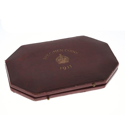 Lot 75 - George V, a fine and rare 1911 gold proof long set