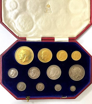 Lot 75 - George V, a fine and rare 1911 gold proof long set