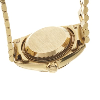 Lot 237 - Rolex, an 18ct gold Oyster Perpetual Datejust bracelet watch