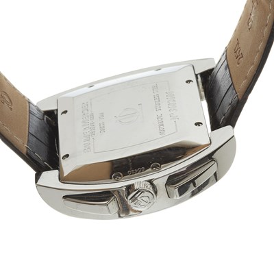 Lot 230 - Baume & Mercier, a stainless steel Hampton chronograph wrist watch