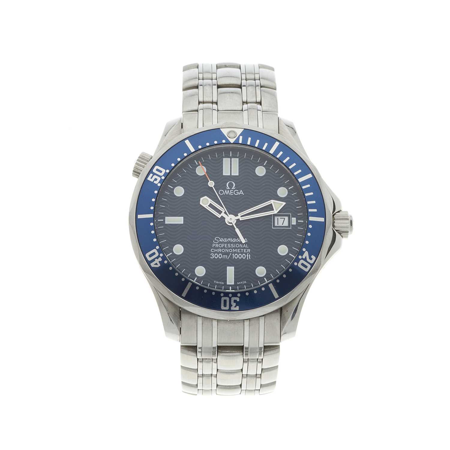 Lot 259 - Omega, a stainless steel Seamaster Professional 300M bracelet watch