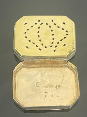 Lot 33 - An eighteenth-century silver egg-form nutmeg...