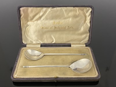 Lot 101 - Keswick School of Industrial Arts, a pair of...