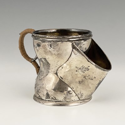 Lot 100 - An Edwardian silver shaving mug, of...