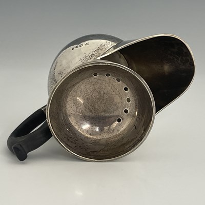 Lot 66 - A Victorian silver shaving mug, of cylindrical...