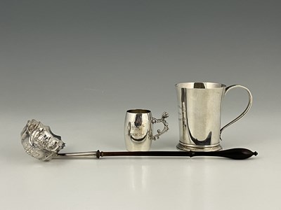 Lot 12 - A George V silver Art Deco style mug, of...