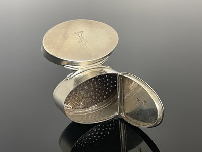 Lot 30 - An eighteenth-century George III silver nutmeg...